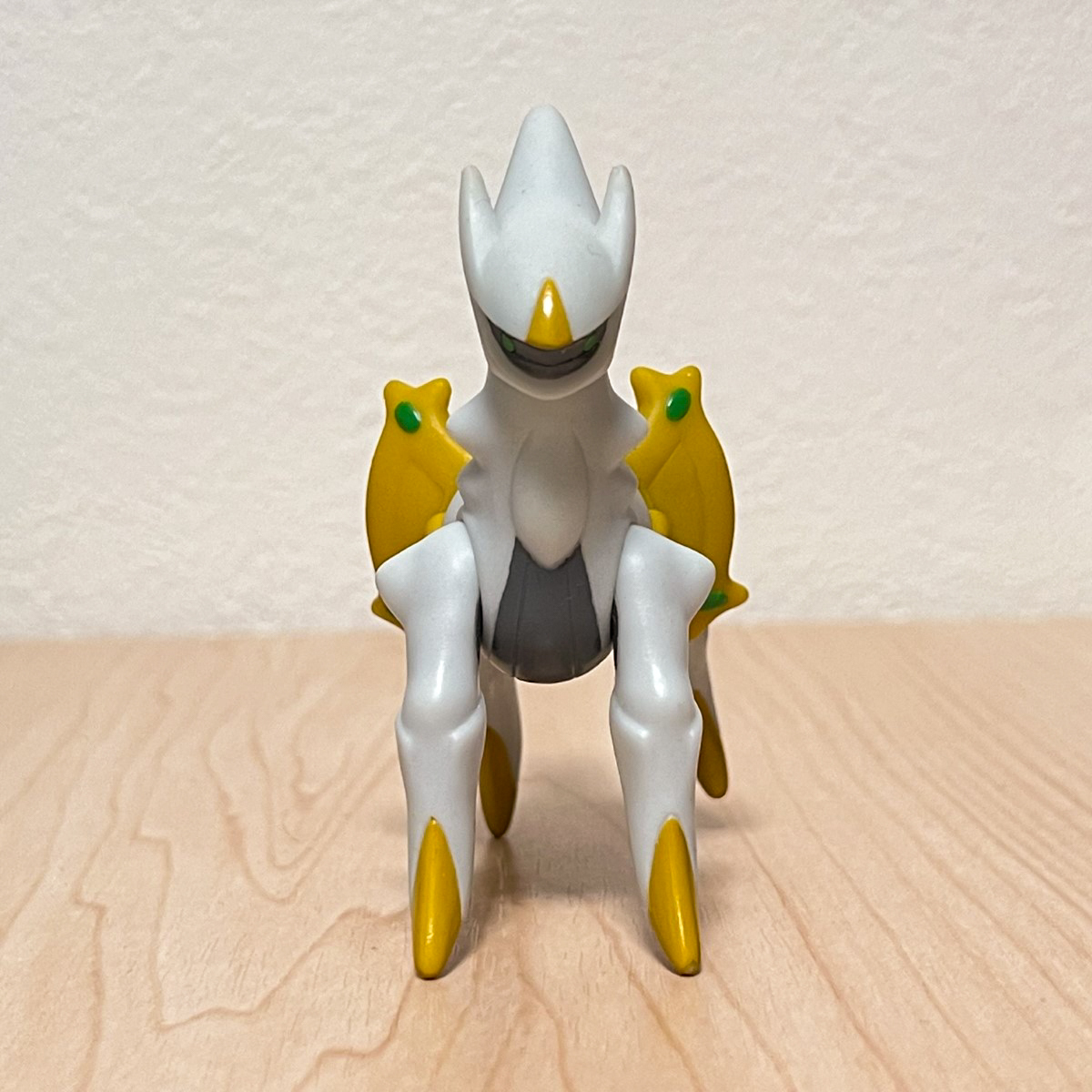 【未開封品】フィギュア アルセウス Amazon.co.jp: ポケモンセンターオリジナル フィギュア