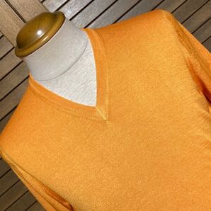 新品 ドルモア(英伊) 秋冬極上素材Vネックニット46 カシミア70%シルク30% アプリコット 30ゲージ 定価11.9万円