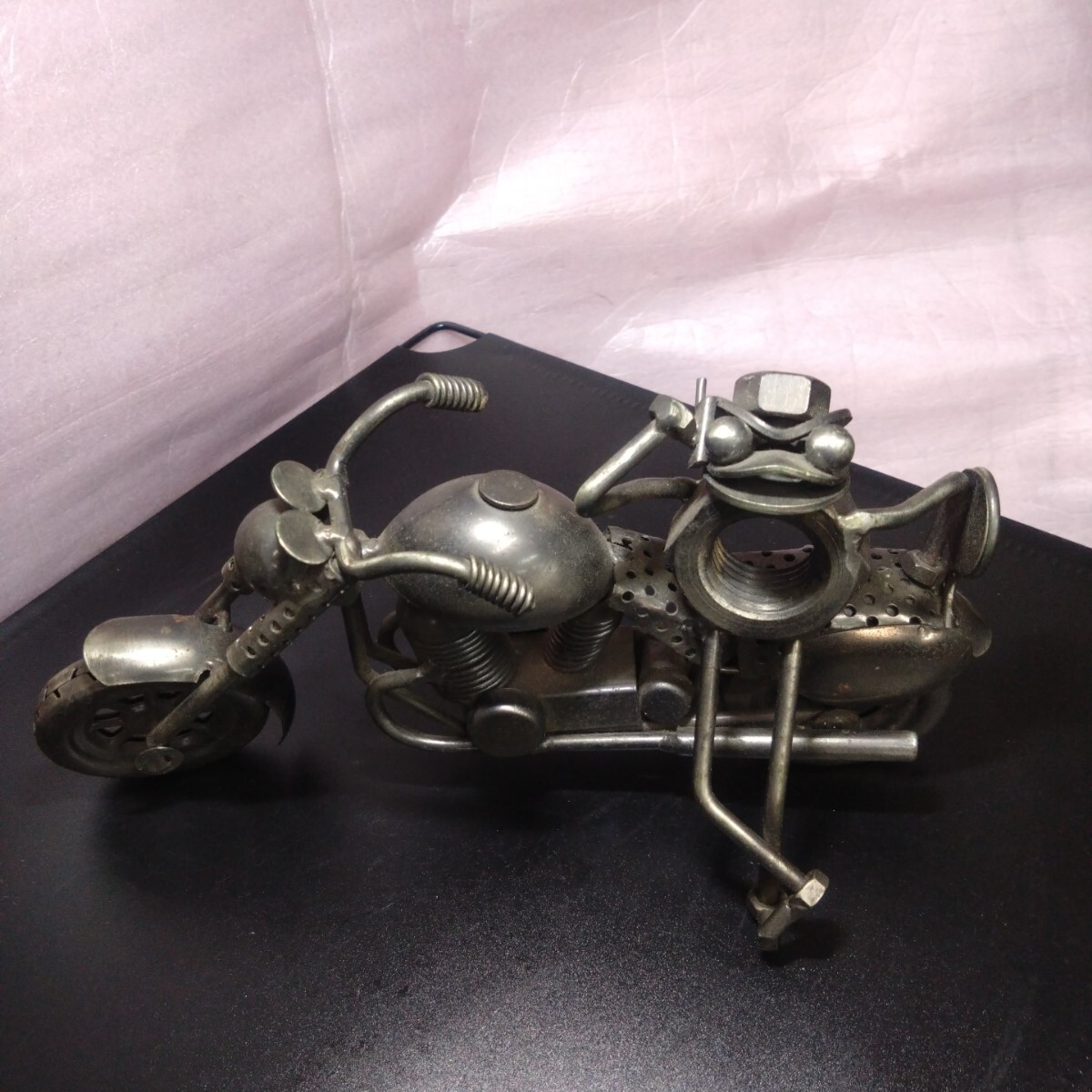 インテリア メタルクラフト カエル オートバイ 現状品 アンティーク メタルアート バイク カエル 置物 オブジェ 小物 メタル