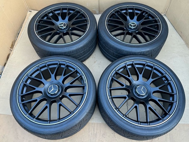 正規品 良好品】メルセデスAMG GLCクラス GLC43 純正OP 19in 8J