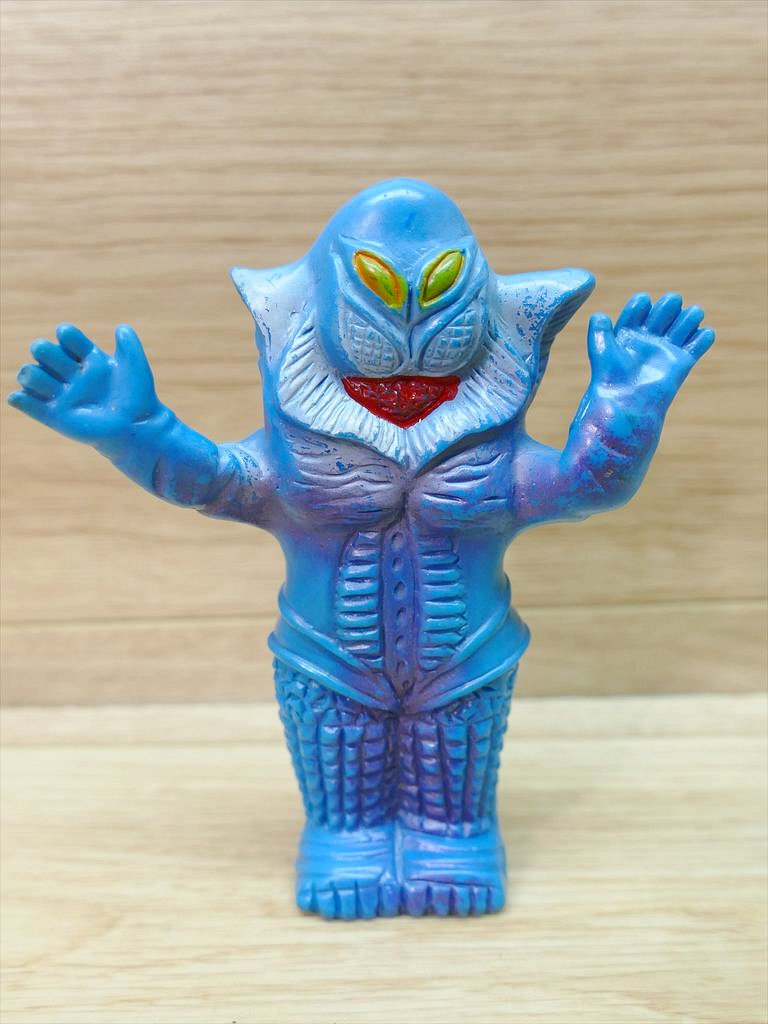 今年も話題の Yahoo!オークション -「メフィラス星人」(ソフビ) (ビンテージ その他