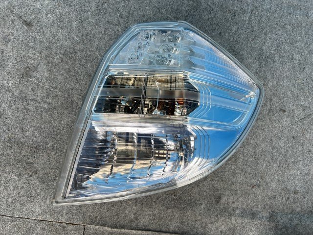 2025年最新】Yahoo!オークション -フィット gp1 テールランプの