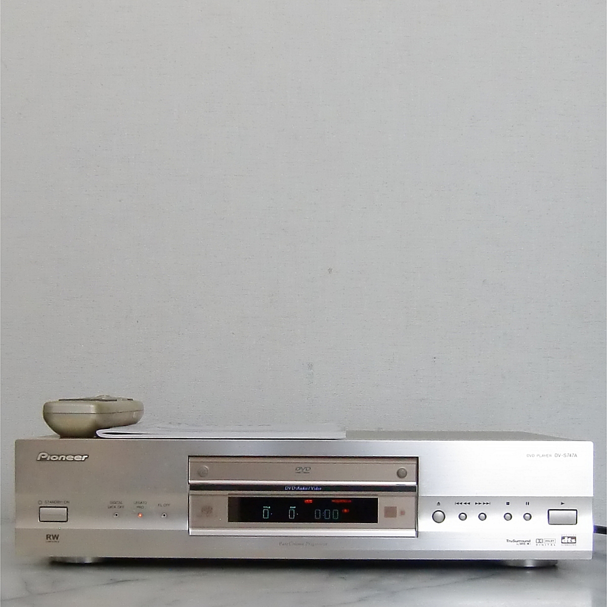 完動品 美品 パイオニア DV-S747A DVDプレイヤー 貴重 レア Amazon | パイオニア DV-S747A DVDプレイヤー | Pioneer | DVD