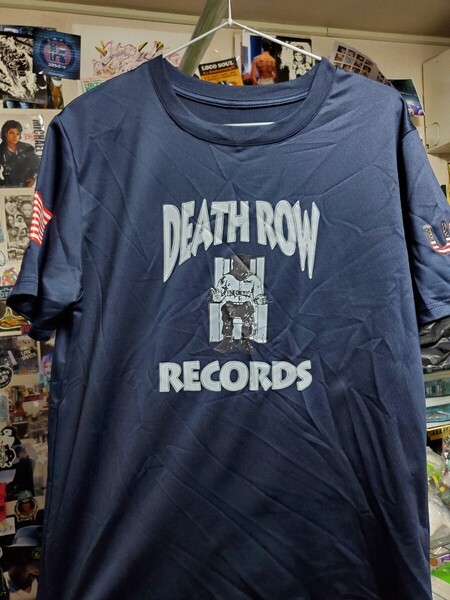 新品なのにしわしわで到着した為激安で投げ売りします!│デスロウレコード│輸入メンズTシャツ│紺│海外インポート品│JP-Lサイズ