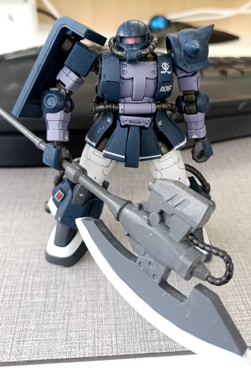 Yahoo!オークション -「黒い三連星 ザク 完成」(ガンダム Yahoo!オークション -「黒い三連星 ザク 完成」(ガンダム
