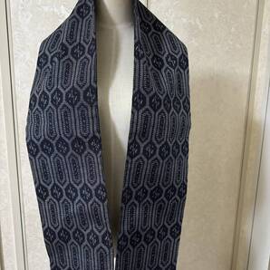 塩沢絣 17×154cm 玉粧織 正絹 濃紺 / マフラー シルク 絹 / 亀甲 / ハンドメイド リメイク 反物から作りました / 着物