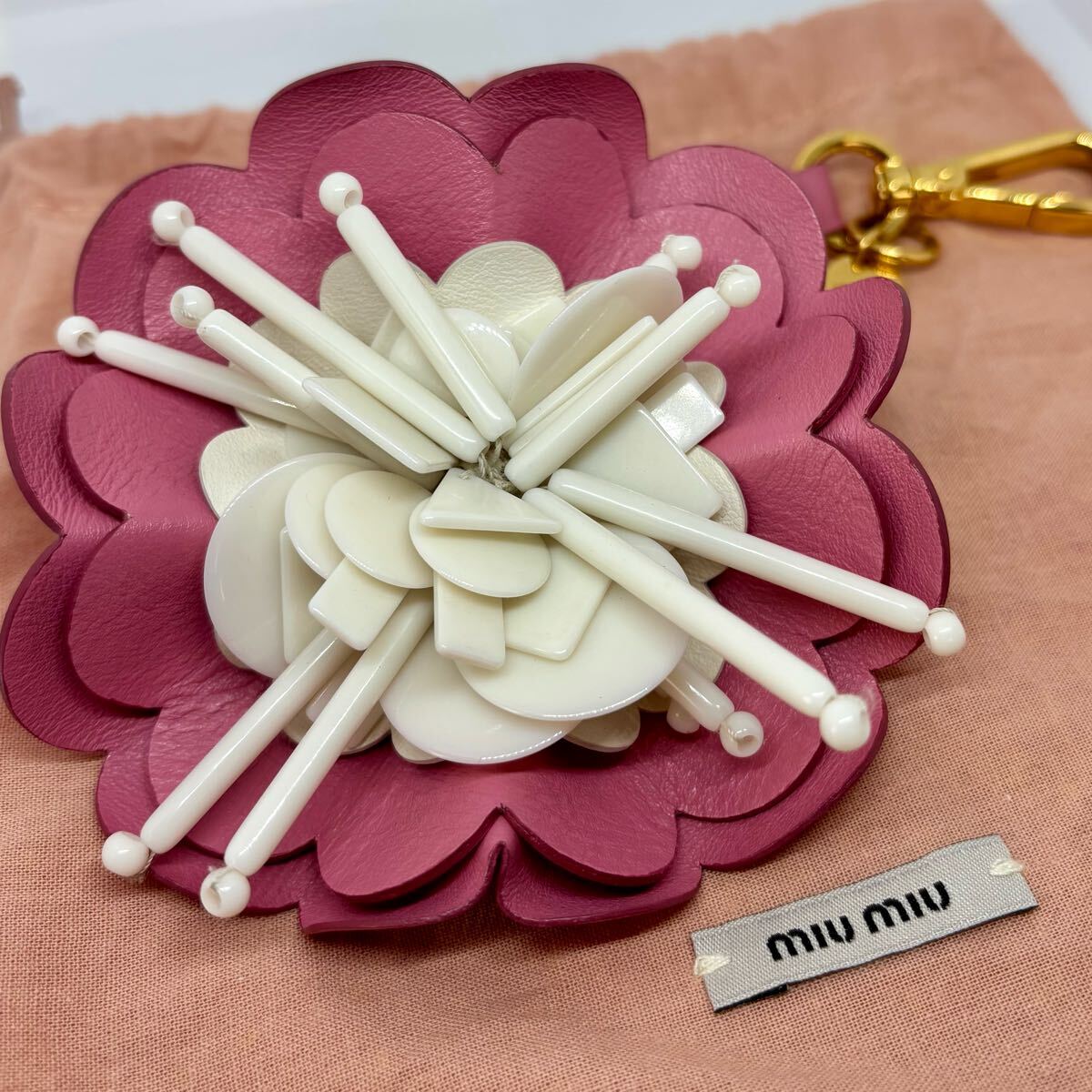 2025年最新】Yahoo!オークション -miumiu バッグ ピンクの中古品 2025年最新】Yahoo!オークション -miumiu バッグ ピンクの中古品