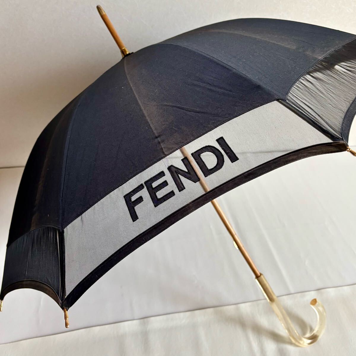 Yahoo!オークション -「fendi 傘」の落札相場・落札価格 Yahoo!オークション -「fendi 傘」の落札相場・落札価格
