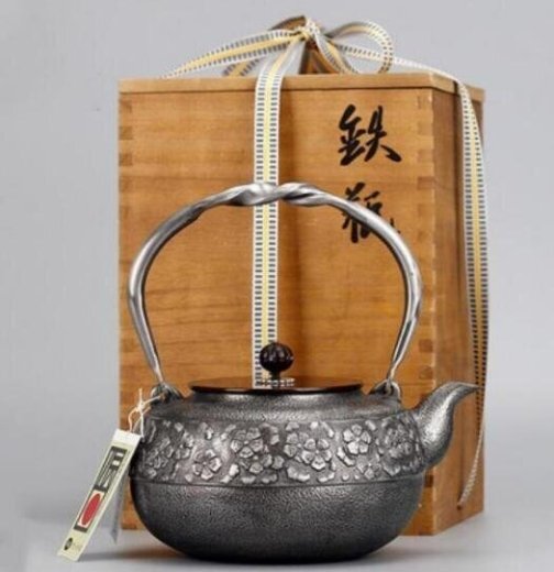 鉄瓶 八千草 1.2L