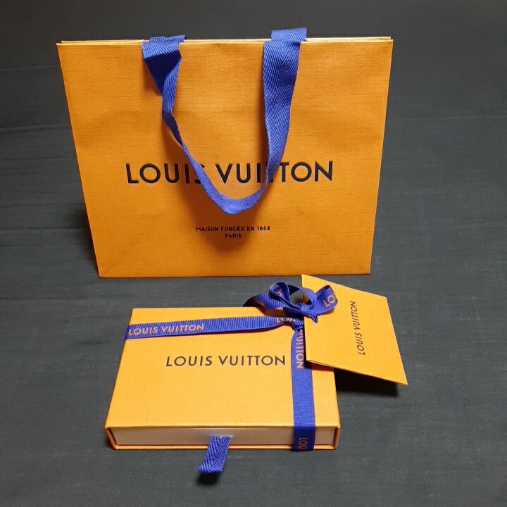 LOUIS VUITTON - LOUIS VUITTON(ルイヴィトン)空箱4個☆の通販
