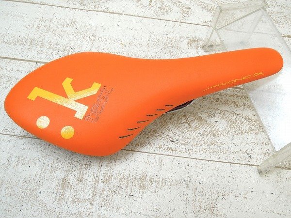 Yahoo!オークション -「test」(フィジーク) (サドル)の落札相場