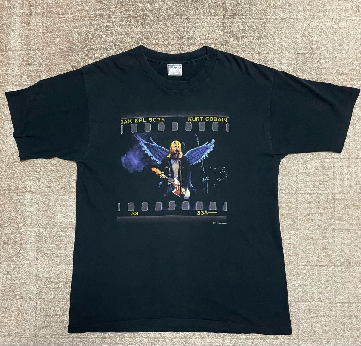 2025年最新】Nirvana Tシャツ 90年代復刻デザインやヴィンテージ 2025年最新】Nirvana Tシャツ 90年代復刻デザインやヴィンテージ