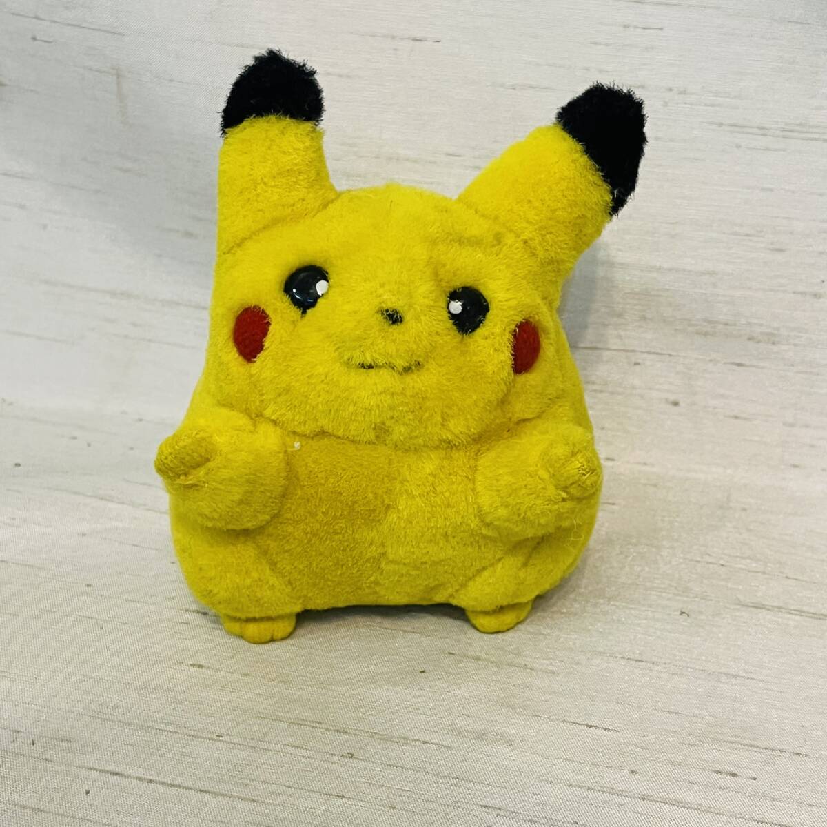 Yahoo!オークション -「ピカチュウ ぬいぐるみ 初期 Yahoo!オークション -「ピカチュウ ぬいぐるみ 初期