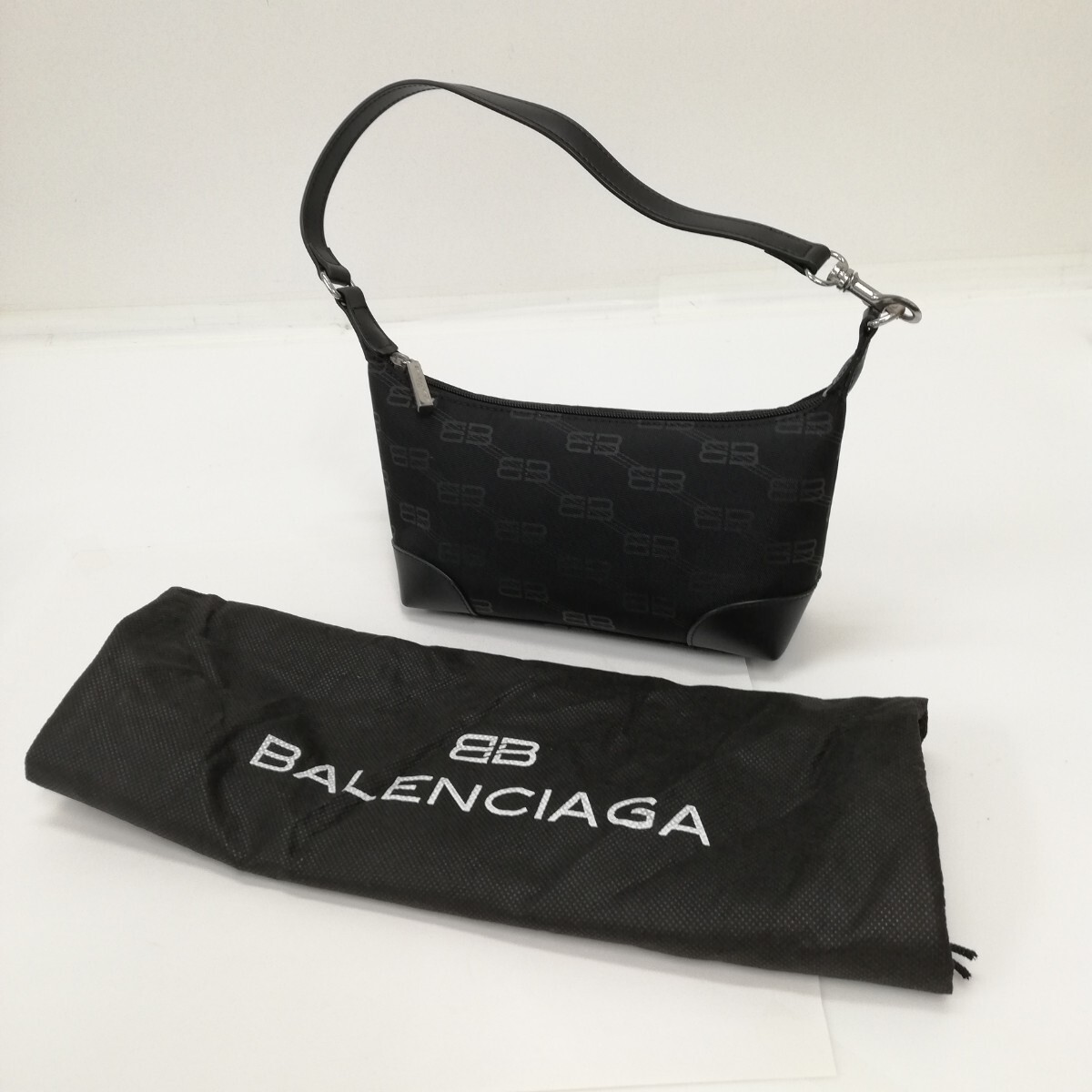 Yahoo!オークション -「bb」(かばん、バッグ) (バレンシアガ)の Yahoo!オークション -「bb」(かばん、バッグ) (バレンシアガ)の