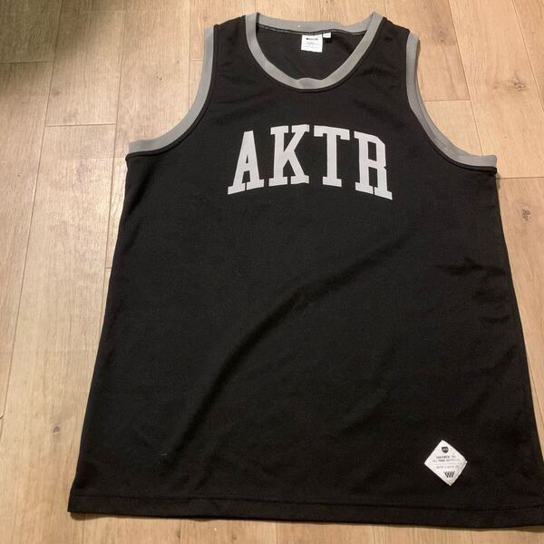 アクターAKTRタンクトップXXL