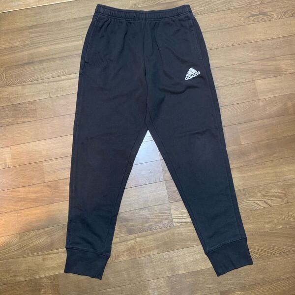 アディダスadidasスウェットパンツOジョガータイプ黒