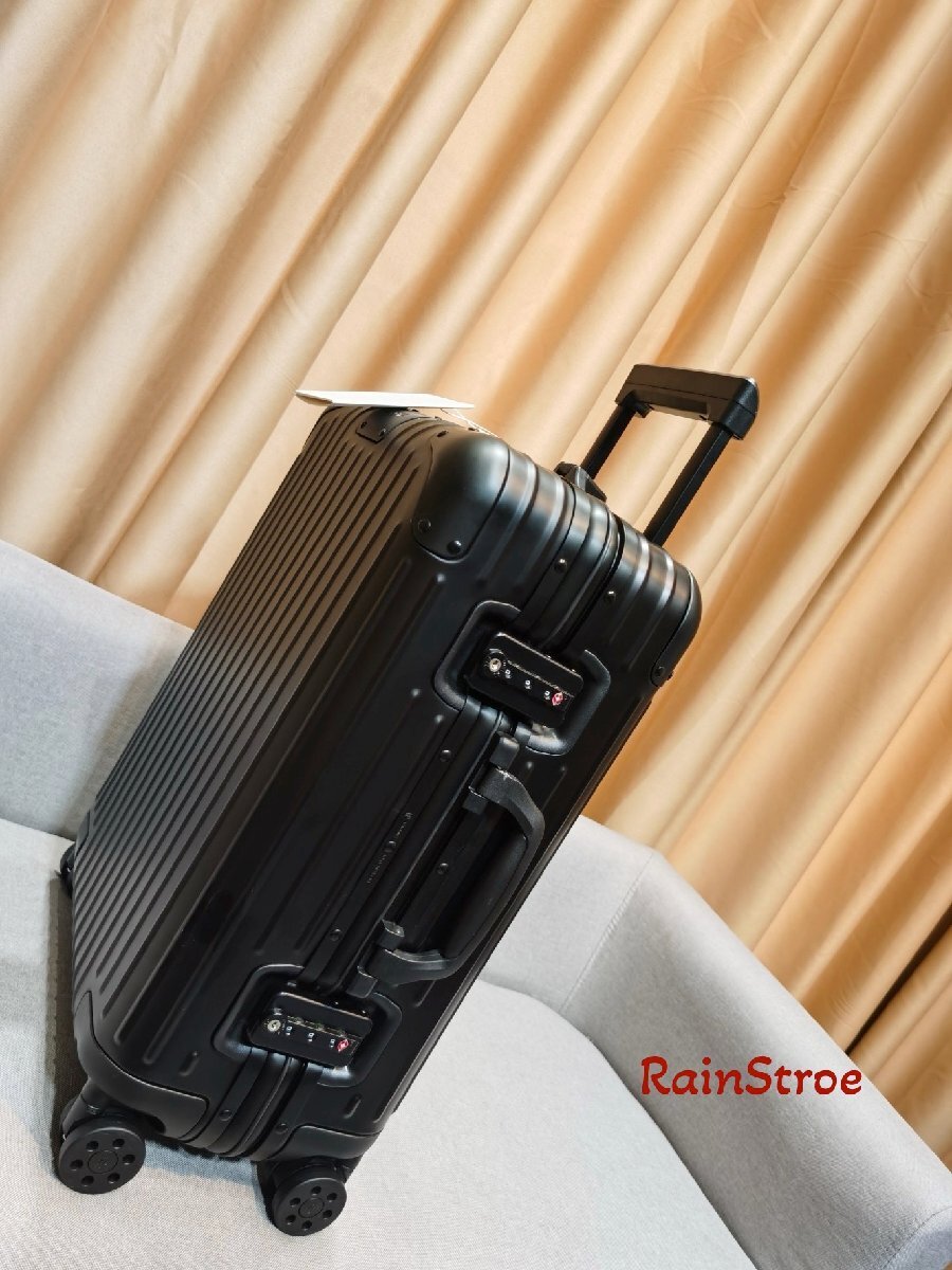 中古 ドイツ製 RIMOWA リモワ おやっ ビューティーケース