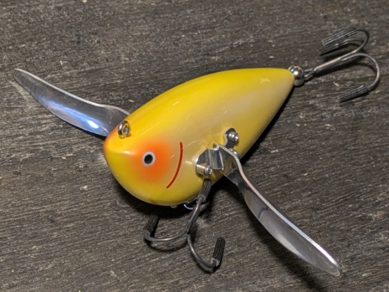 ノーバイト 「大きい羽」 - ☆ topwater freaks ROBOT ☆