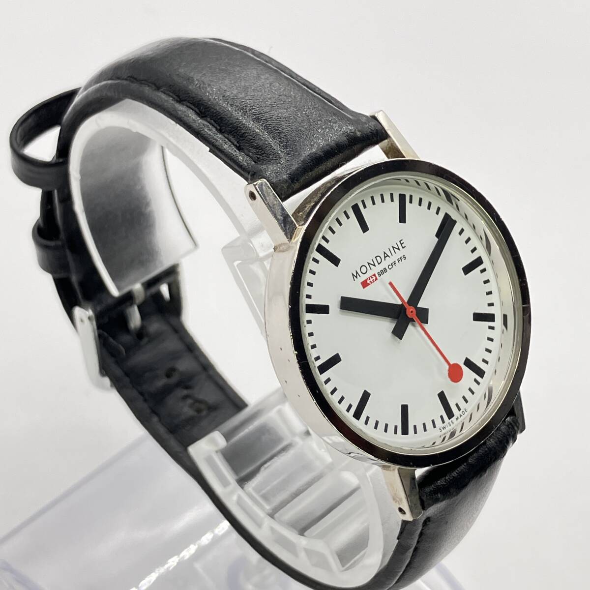 MONDAINE 鉄道時計 SBB CFF FFS Mondaine (@mondaine_japan) • Instagram photos and videos