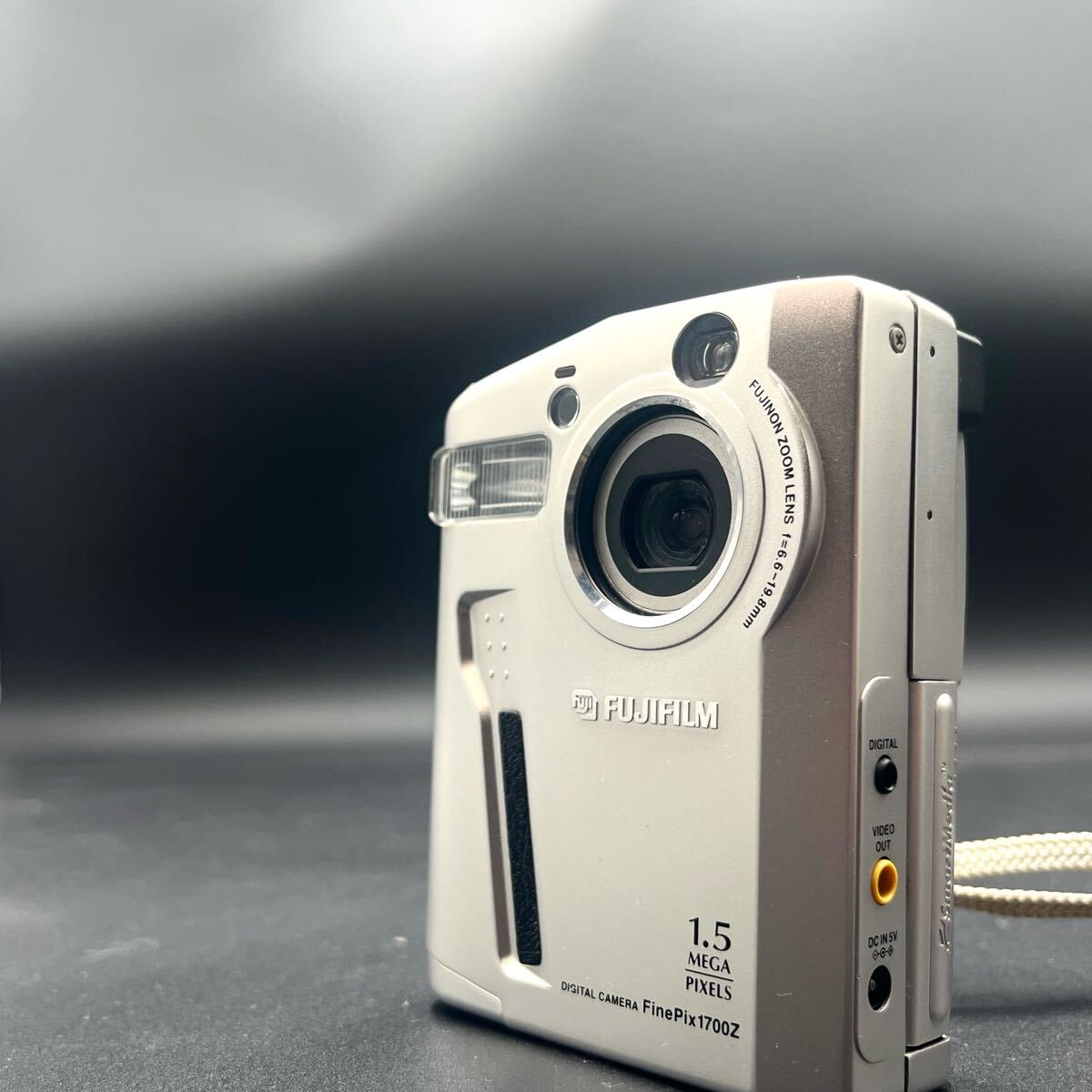 Yahoo!オークション -「finepix 1700z」の落札相場・落札価格 Yahoo!オークション -「finepix 1700z」の落札相場・落札価格