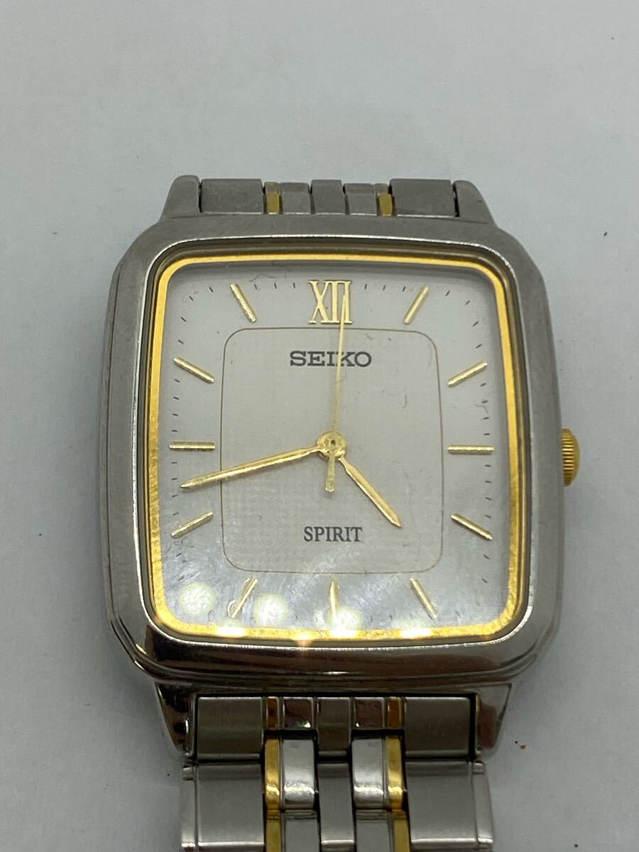 Seiko 7N01-6J60 Blue dial Gold tone Roman 100M Stainless