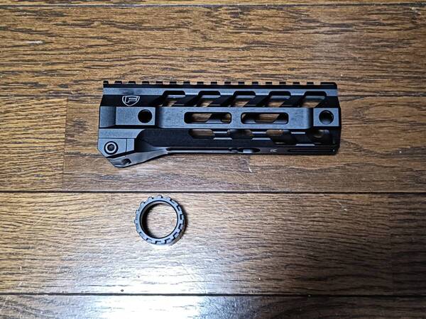 RWA BAD 556 SBR 電動ガン ハンドガード FORTIS