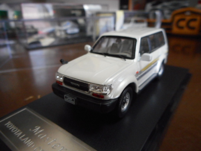 Amazon.co.jp: イクソ製 トヨタ ランドクルーザー LC80 (1996年