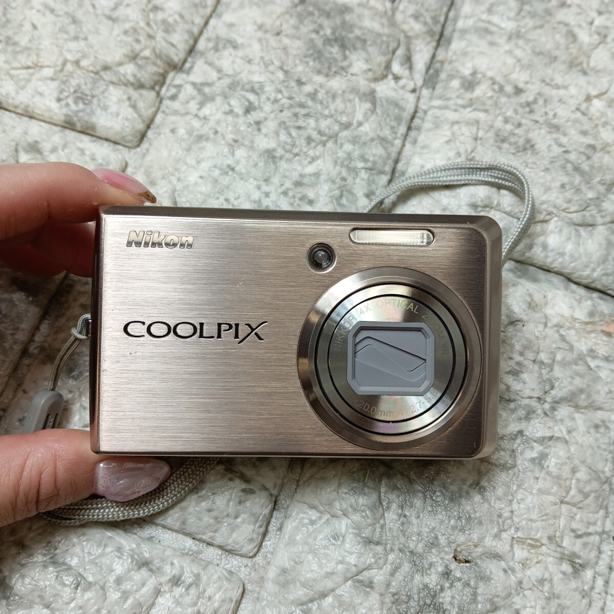 Yahoo!オークション -「ニコン coolpix s600」の落札相場・落札価格 Yahoo!オークション -「ニコン coolpix s600」の落札相場・落札価格