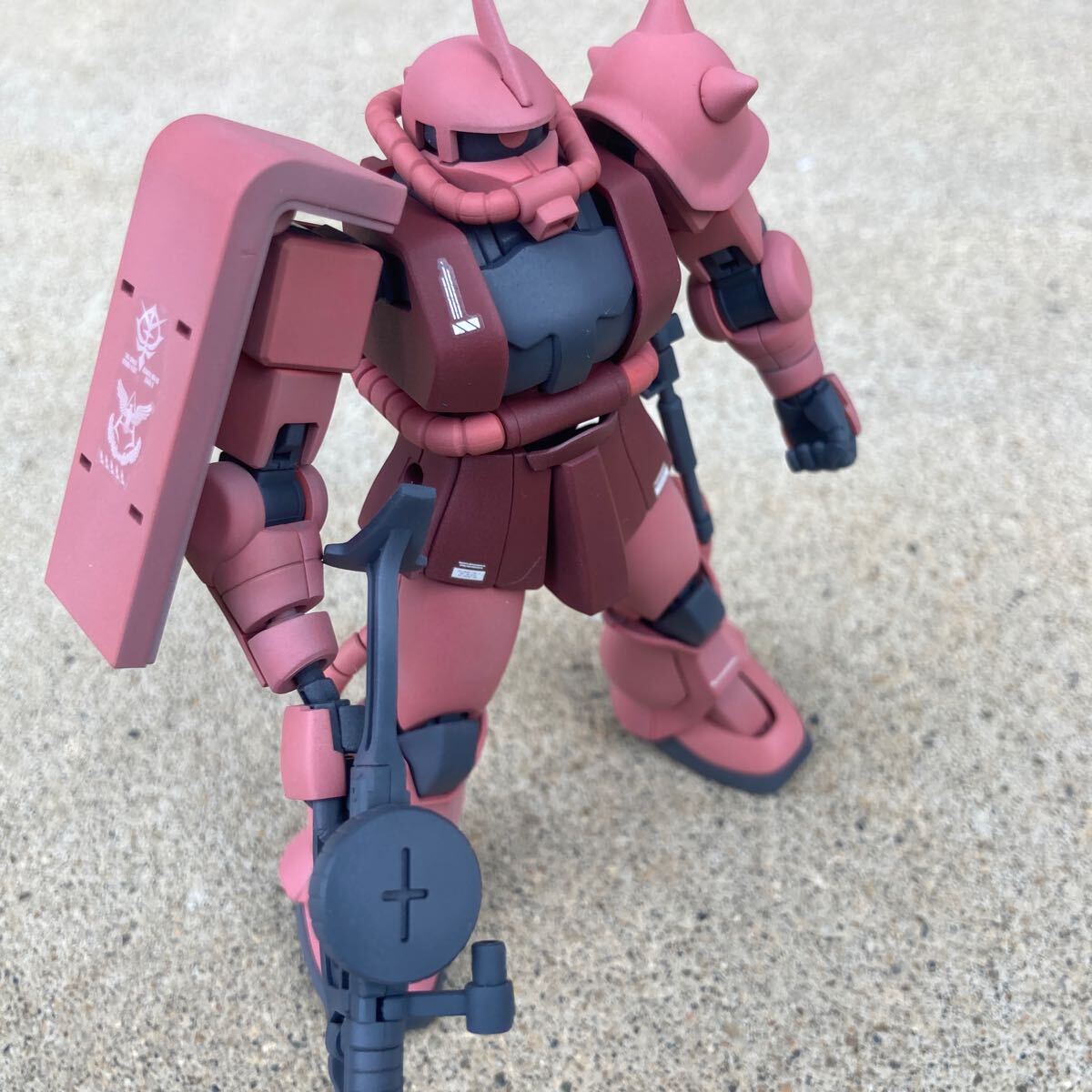 Yahoo!オークション -「hguc シャア専用ザク」(完成品