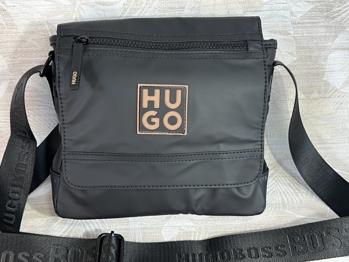 2025年最新】Yahoo!オークション -ヒューゴボス バッグの中古品