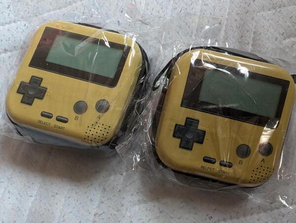 2個 新品 ゲームボーイデザイン コインケース ミニポーチ 小物入れ