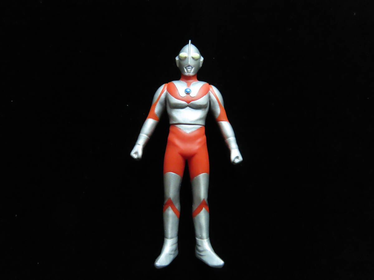 Yahoo!オークション -「ウルトラマンbタイプソフビ」の落札相場