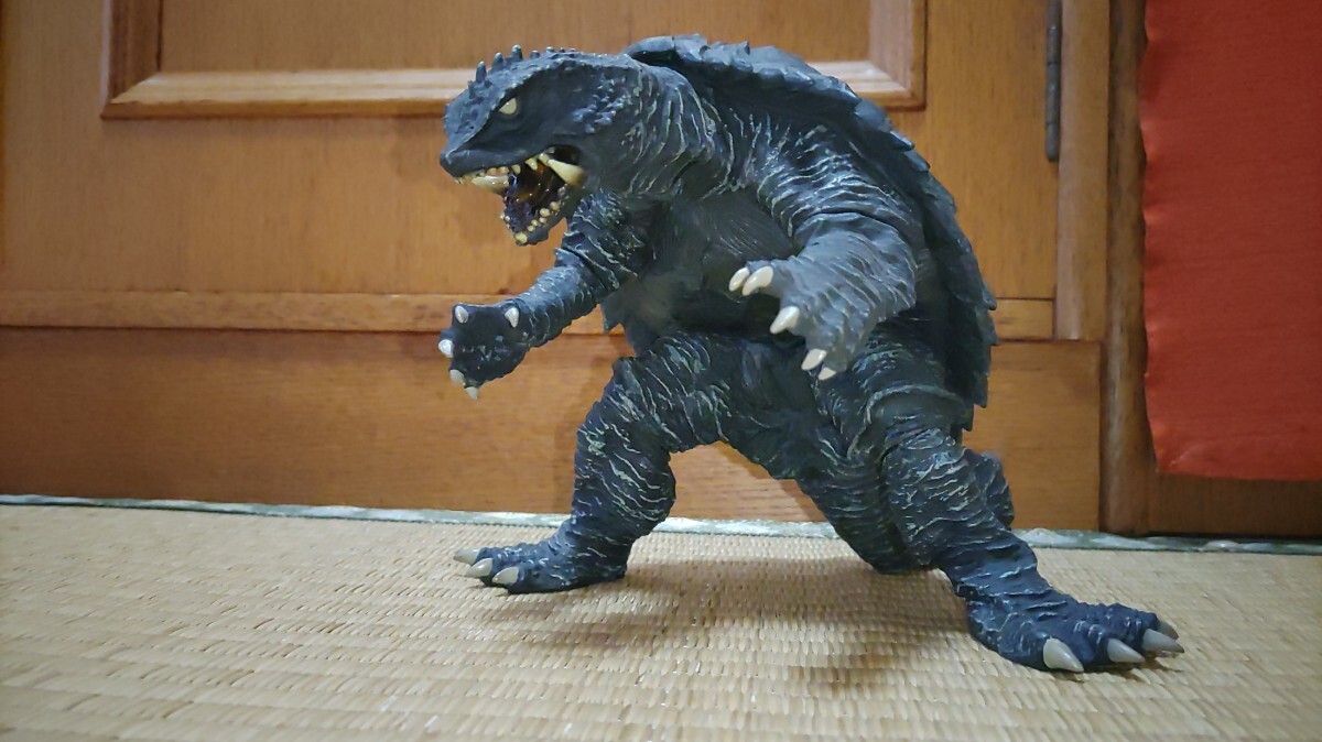 Yahoo!オークション -「大怪獣シリーズ イリス」の落札相場 Yahoo!オークション -「大怪獣シリーズ イリス」の落札相場