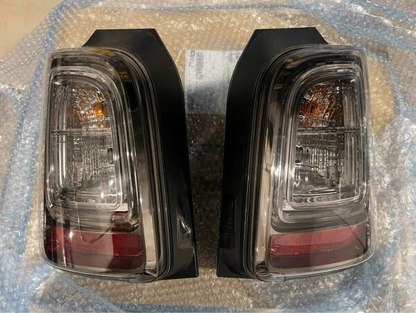 【美品/送料込み】N-ONE RS 純正 テールランプ 左右セット ICHIKOH D112 JG1 JG2