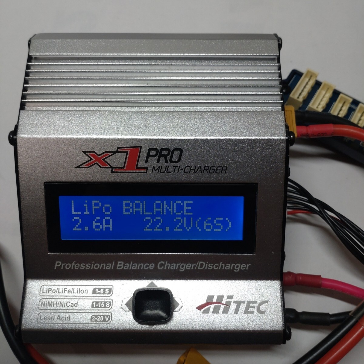 hitec X1pro powerbox ハイテック Hitec X1 Pro DC Multi-Charger (6S/16A/180W) [HRC44215