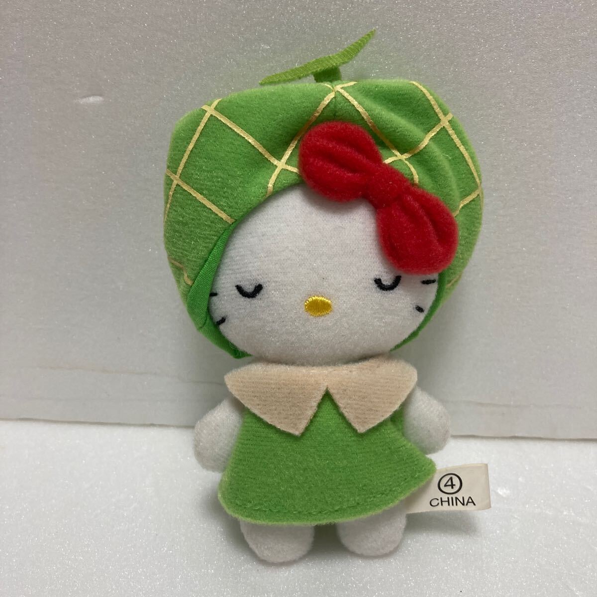 キティ 北海道限定 メロン ぬいぐるみ レア Yahoo!オークション -「メロンキティ」(ハローキティ) (サンリオ