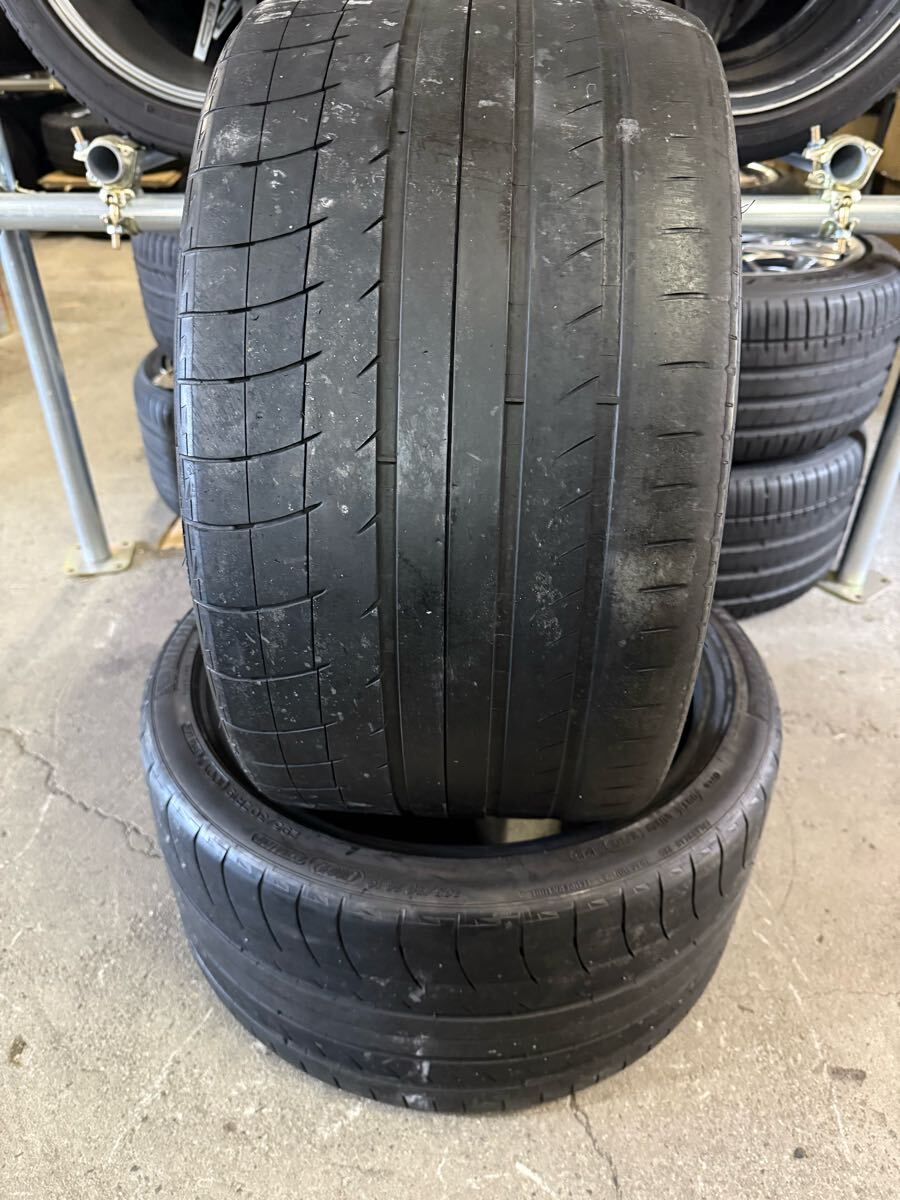 305/30ZR19 Michelin Pilot Sport Cup 2 Tires | 98Y | Set of 2
