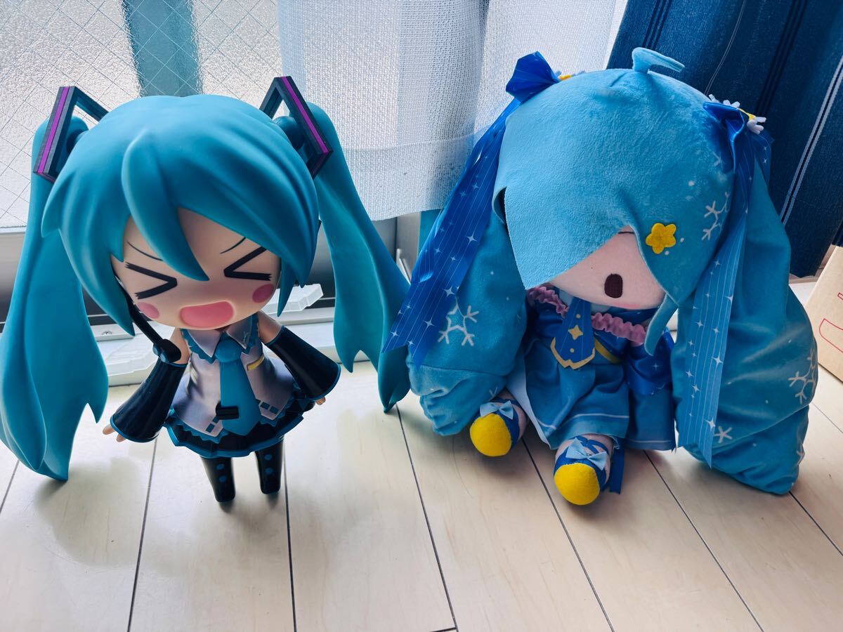 Yahoo!オークション -「ねんどろいどじゃんぼ 初音ミク」の落札 Yahoo!オークション -「ねんどろいどじゃんぼ 初音ミク」の落札