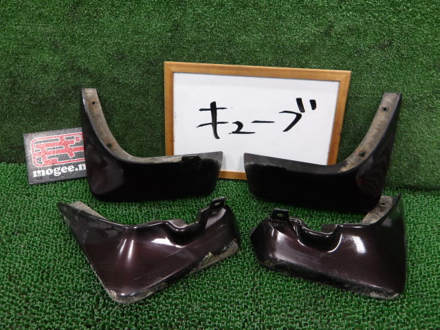 Yahoo!オークション -「z12 キューブ マッドガード」(日産用