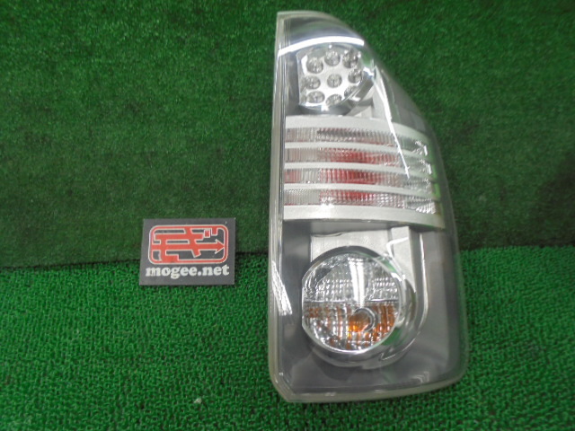 Yahoo!オークション -「ノア 70 クリア テール」の落札相場