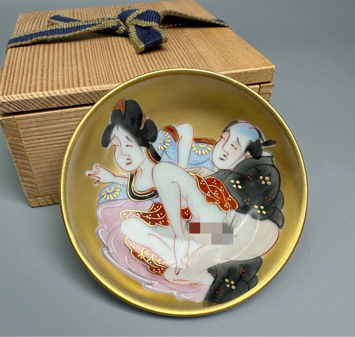Yahoo!オークション -「浮世絵春画」(酒器) (九谷)の落札相場 Yahoo!オークション -「浮世絵春画」(酒器) (九谷)の落札相場