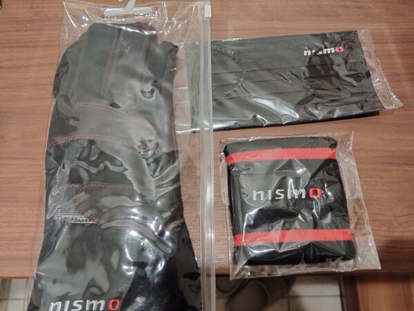 ニスモ NISMO レーシンググローブ リストバンド マスク 未使用 希少 当時物 Lドライビング グローブ 赤ステッチ