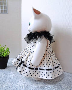 ハンドメイド◆こはるのお人形用、お洋服◆・ドット柄 ◆ ワンピースとパンツ