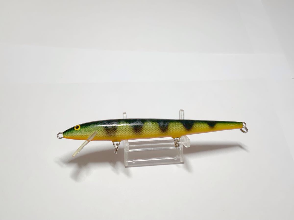 ラパラ　F13 GFR？？オールド fit=scale-down,w=1200