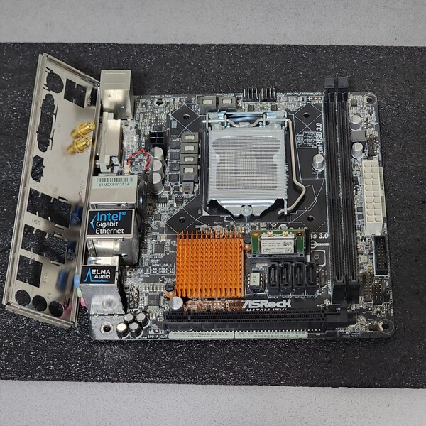 ASRock H170M-ITX/ac IOパネル付属 LGA1151 Mini-ITXマザーボード 第6・7世代CPU対応 最新Bios 動作確認済 PCパーツ (2)