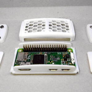 raspberry pi zero用のちょっと凝ったケース