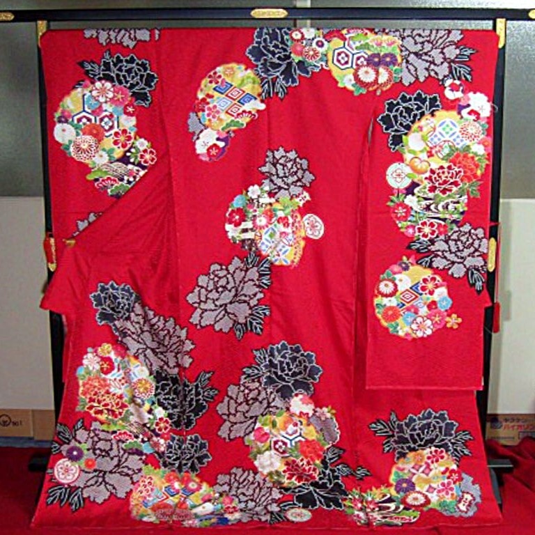 C671正絹 振袖 金駒刺繍 金彩 着物