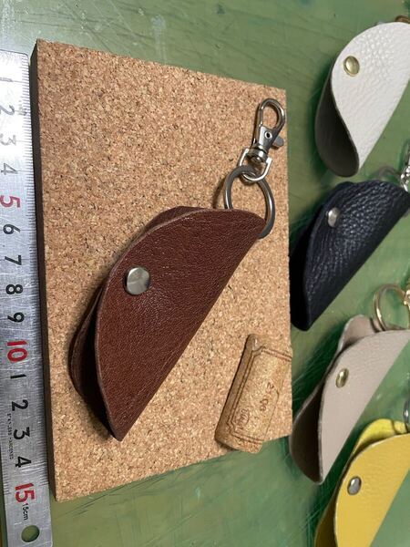 本革 レザー キーケース キーホルダー クロシェット ハンドメイド ブラウン