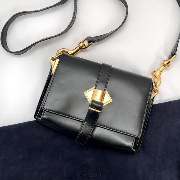 <美品・希少!!>■sacai サカイ ショルダーバッグ レザー 斜めがけ 普段使い お出かけ お洒落 ブラック 黒 管:K-2504055