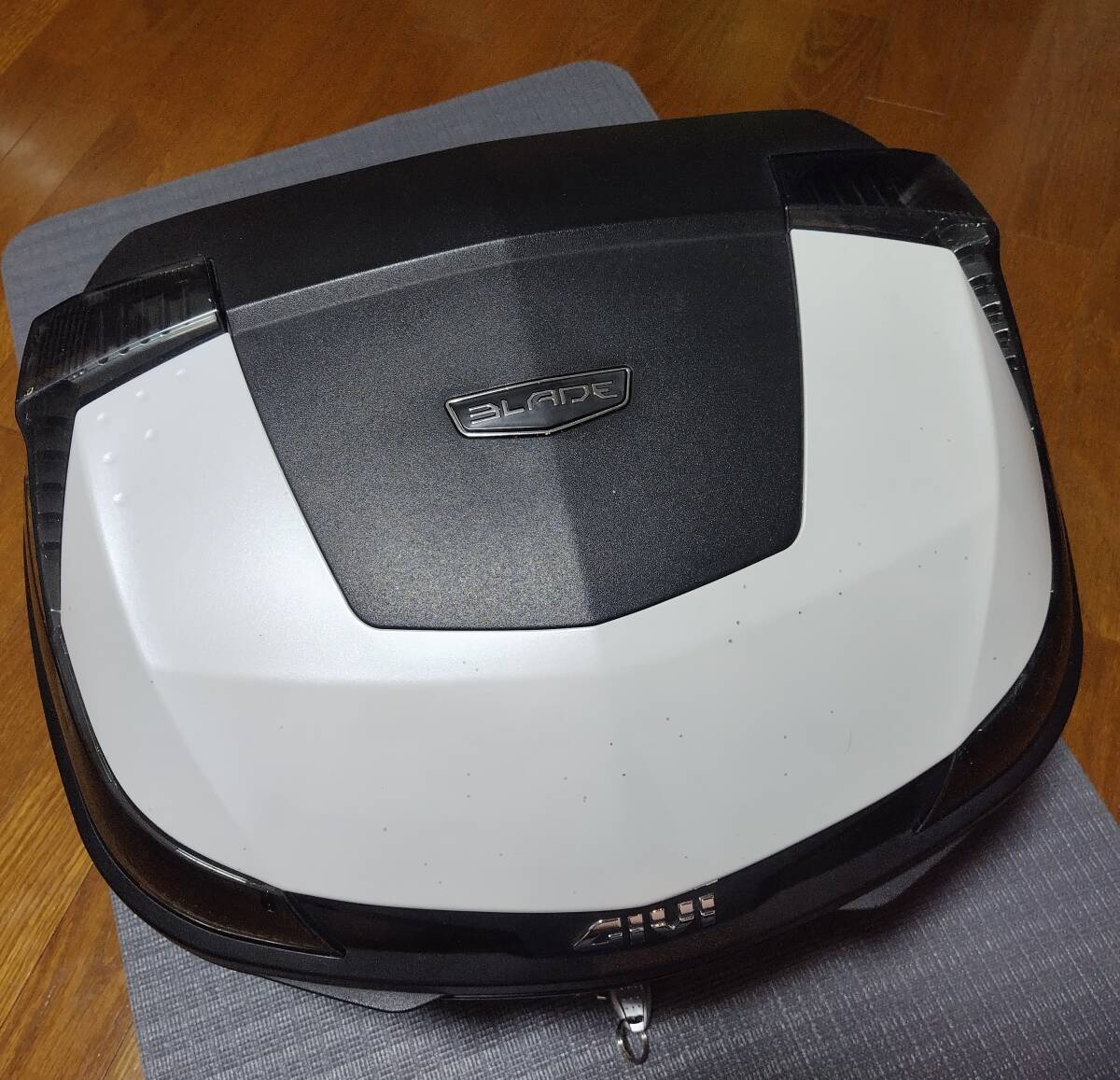 2025年最新】Yahoo!オークション -givi リアボックスの中古品 2025年最新】Yahoo!オークション -givi リアボックスの中古品
